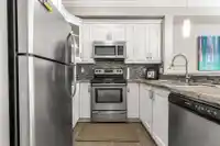 205 13897 FRASER HIGHWAY - thumbnail 3