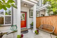 60 7169 208A STREET - thumbnail 4