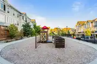 60 7169 208A STREET - thumbnail 33