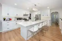 418 BALFOUR DRIVE - thumbnail 8