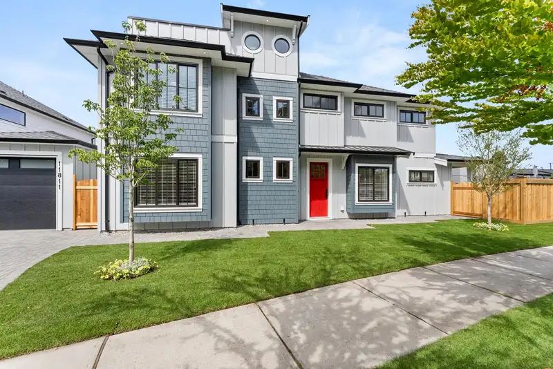 11811 DUNFORD ROAD - photo 1 of 40