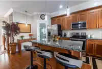 21 8358 121A STREET - thumbnail 5