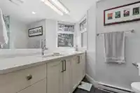 302 6055 NELSON AVENUE - thumbnail 15