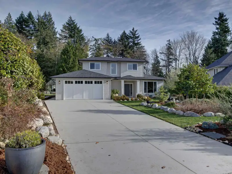 1414 SUNRISE PLACE - photo 2 of 39
