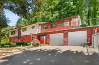 194 CLOVERMEADOW CRESCENT - thumbnail 3
