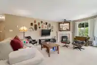 54 3115 TRAFALGAR STREET - thumbnail 3