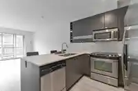 308 5655 210A STREET - thumbnail 15