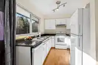 1051 CECILE DRIVE - thumbnail 18