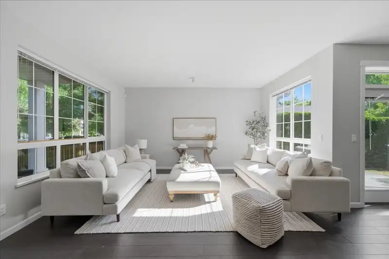 6891 195A STREET - photo 2 of 34