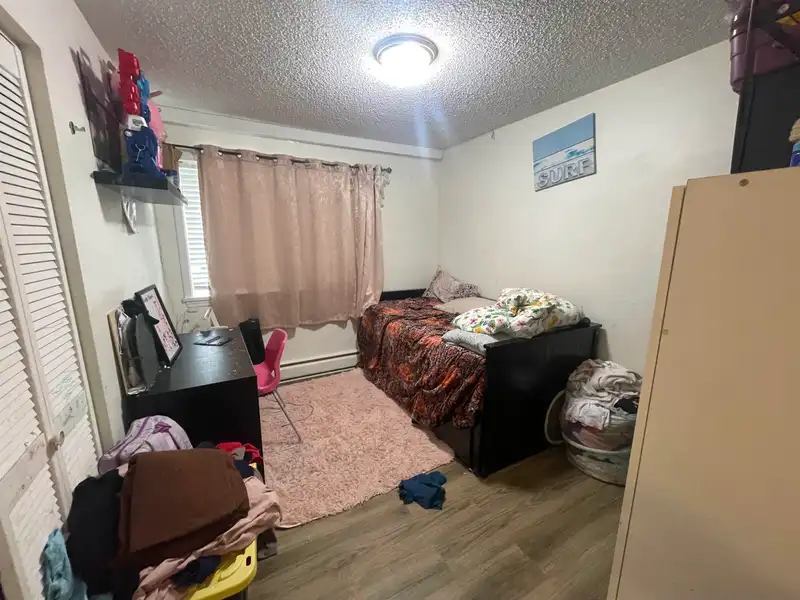 110 7180 LINDSAY ROAD - photo 3 of 12