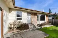 20925 51B AVENUE - thumbnail 3