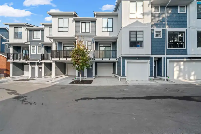57 11556 72A AVENUE - photo 2 of 26