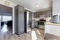 9438 213 STREET - thumbnail 12