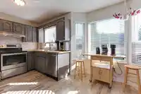 9438 213 STREET - thumbnail 9