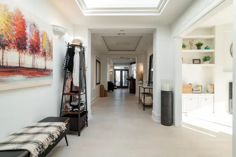 401 20448 PARK AVENUE - photo 3 of 25