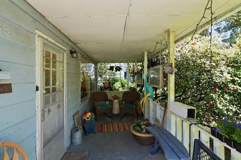 8983 TRATTLE STREET - photo 2 of 27