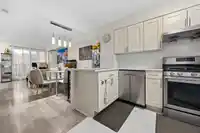 52 7088 LYNNWOOD DRIVE - thumbnail 1