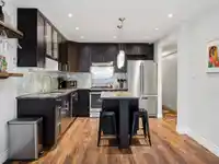 216 1549 KITCHENER STREET - thumbnail 1