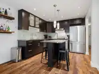 216 1549 KITCHENER STREET - thumbnail 4