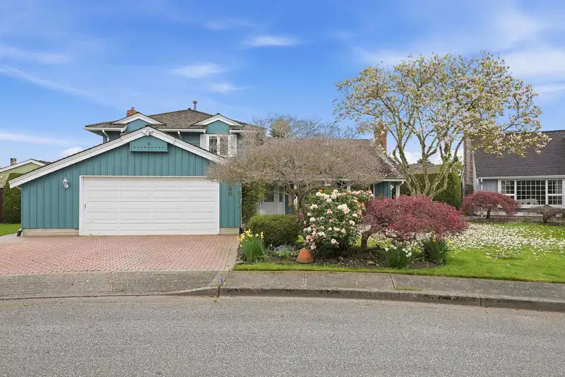 5760 WAGTAIL AVENUE - photo 3 of 40