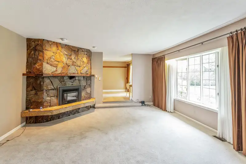7081 197B STREET - photo 2 of 27