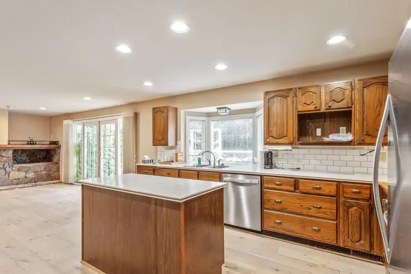7081 197B STREET - photo 3 of 27