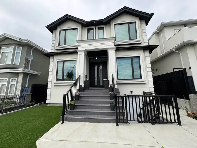 759 E 57TH AVENUE - photo 1 of 37