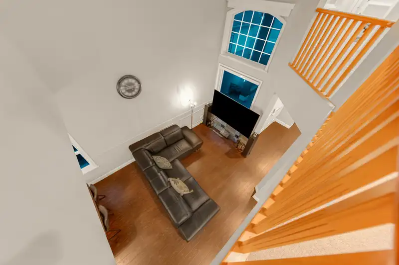 11839 DUNFORD ROAD - photo 2 of 40