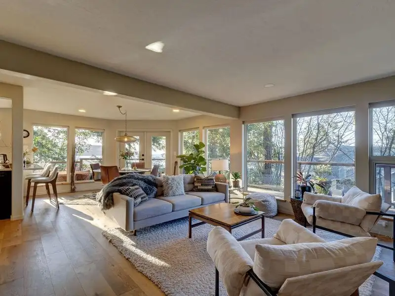 9291 TRUMAN ROAD - photo 4 of 40