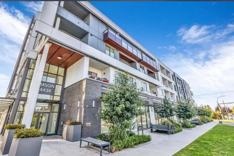 209 14438 72 AVENUE - photo 1 of 14