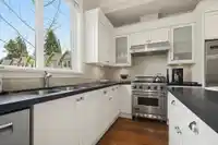 526 2580 LANGDON STREET - thumbnail 9