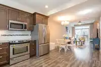 104 828 ROYAL AVENUE - thumbnail 11