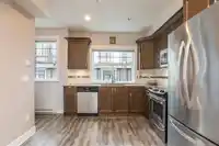 104 828 ROYAL AVENUE - thumbnail 9
