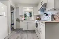 9684 MAURICE STREET - thumbnail 8