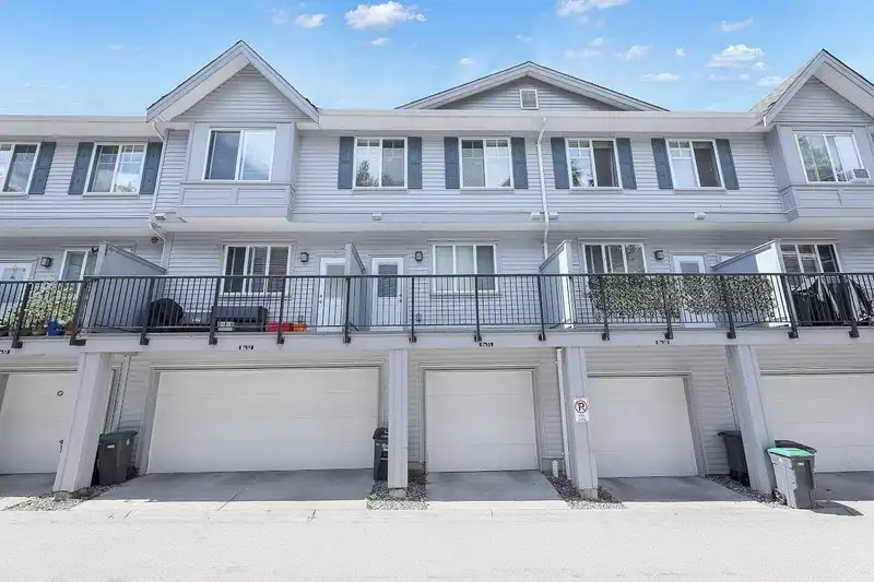 51 5858 142 STREET - photo 1 of 23