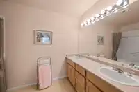 79 9012 WALNUT GROVE DRIVE - thumbnail 24