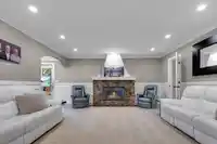 20271 49 AVENUE - thumbnail 3