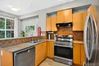 78 20460 66 AVENUE - thumbnail 17