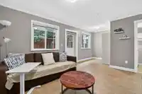 78 20460 66 AVENUE - thumbnail 34