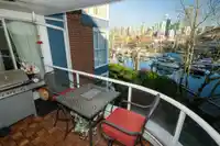 302 1502 ISLAND PARK WALK - thumbnail 23