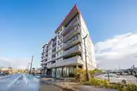 214 20061 FRASER HIGHWAY - thumbnail 1
