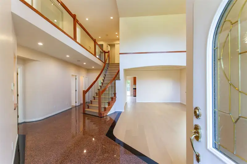 7551 LOMBARD ROAD - photo 2 of 38