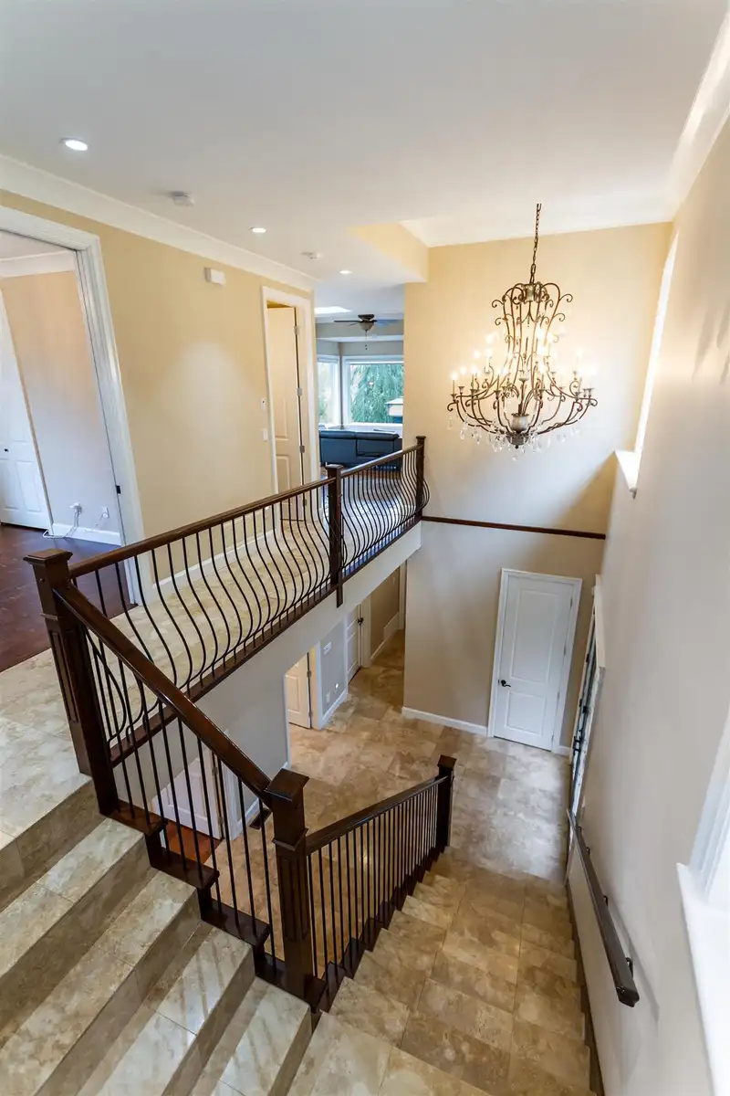 5521 BESSBOROUGH DRIVE - photo 2 of 40