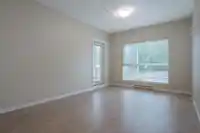 201 13733 107A AVENUE - thumbnail 12