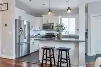 21169 79A AVENUE - thumbnail 4