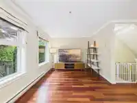 6 6498 ELGIN AVENUE - thumbnail 4