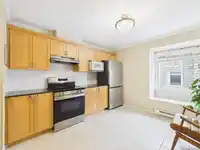 6 6498 ELGIN AVENUE - thumbnail 8