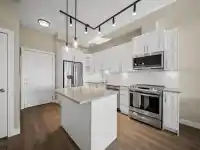 A432 8233 208B STREET STREET - thumbnail 7