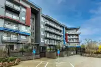 205 5486 199A STREET - thumbnail 2