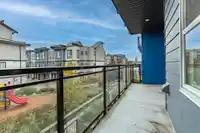 205 5486 199A STREET - thumbnail 25